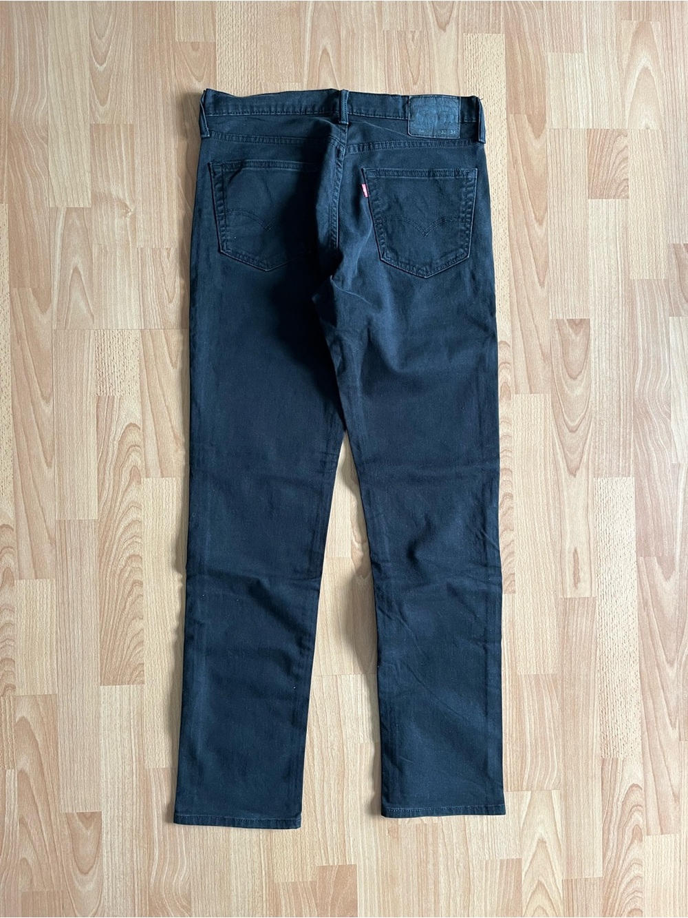 Levi’s Black Straight-Leg Jeans